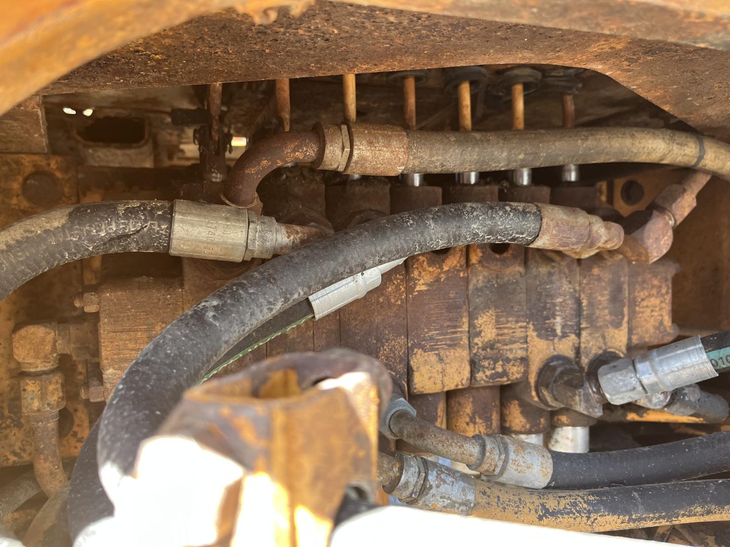 ./imagenes/INVOICE/2019/18108/RETROEXCAVADORA CASE 580K (33).JPG